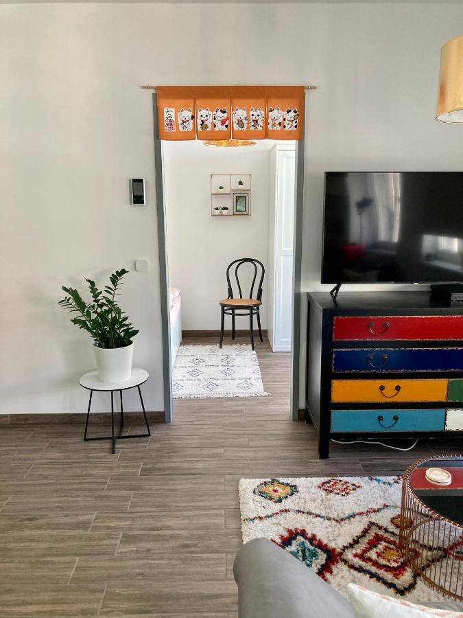Apartment For 2 In Margareten Відень Екстер'єр фото